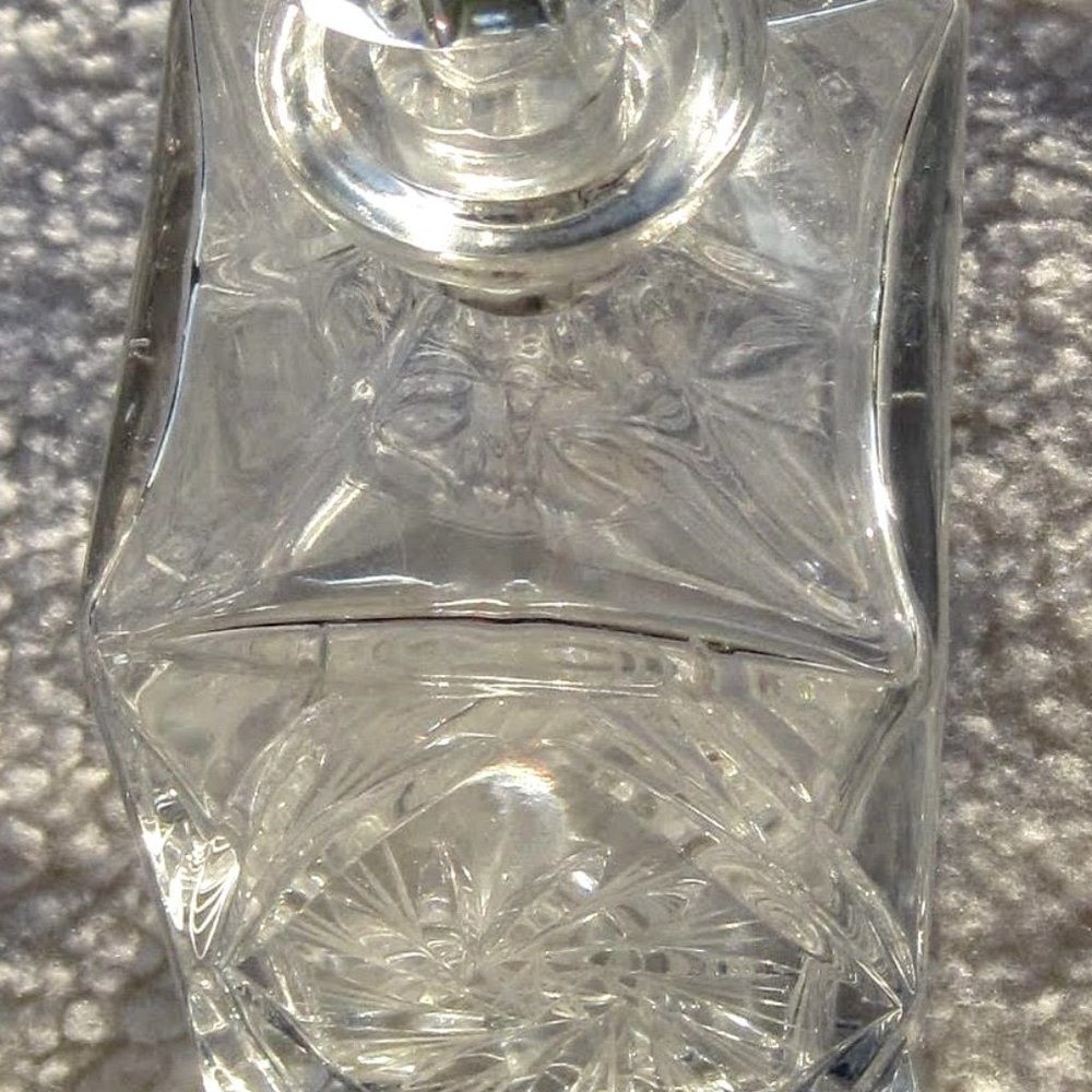 Eleanor by American Cut crystal glass decanter